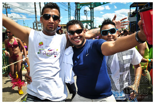 bliss_carnival_monday_2012-158