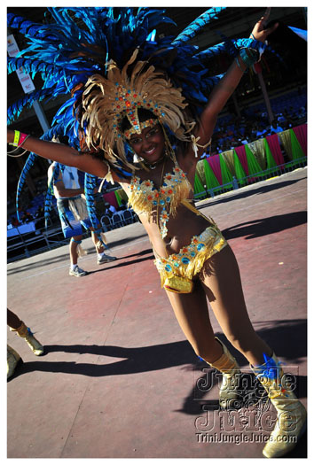 bliss_carnival_tuesday_2012-109