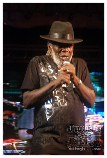 central_bank_all_inclusive_2012-001