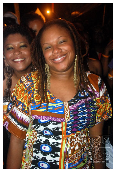 central_bank_all_inclusive_2012-039