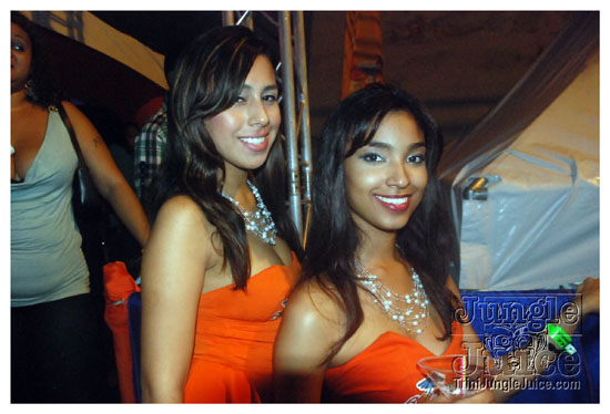 central_bank_all_inclusive_2012-063