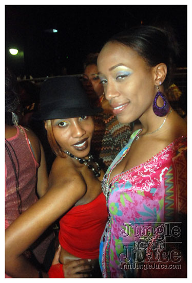 central_bank_all_inclusive_2012-079