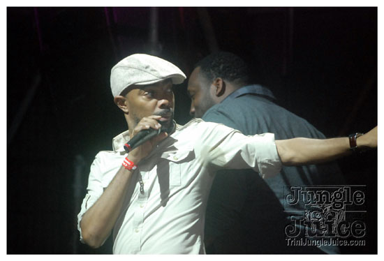 central_bank_all_inclusive_2012-086