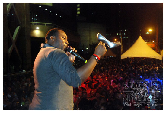 central_bank_all_inclusive_2012-089