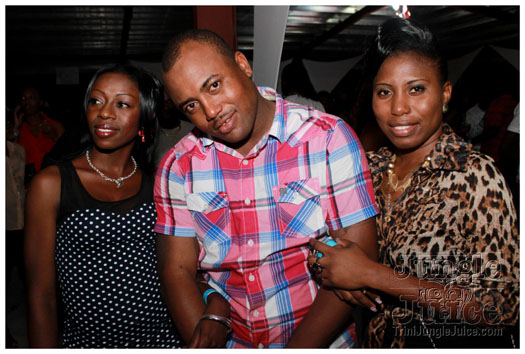 cloud9_rooftop_rave_apr28-005