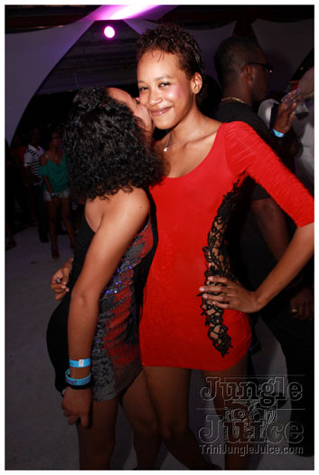 cloud9_rooftop_rave_apr28-008