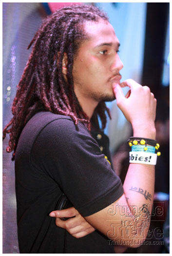 cloud9_rooftop_rave_apr28-037