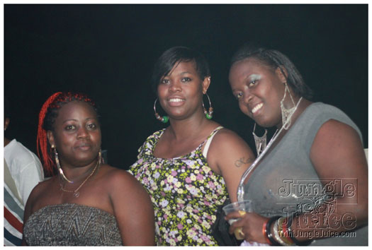 cloud9_rooftop_rave_apr28-041