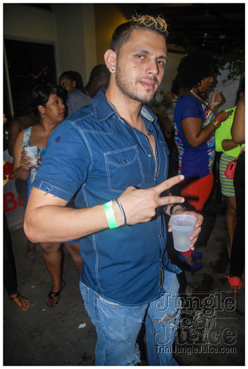 destra_tc_shal_live_dec12-033