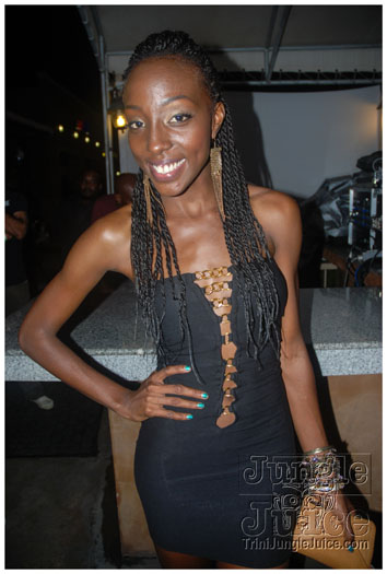 destra_tc_shal_live_dec12-074