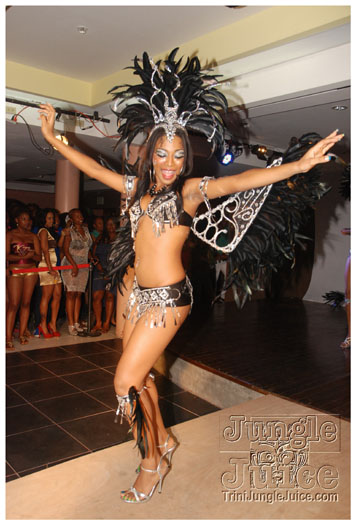 dream_team_2013_band_launch-032