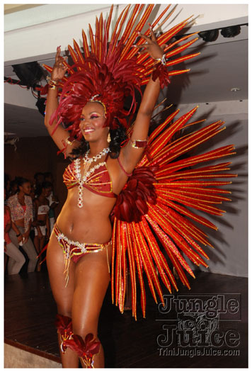 dream_team_2013_band_launch-049