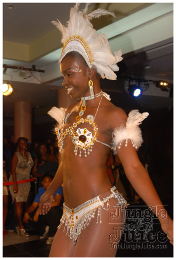 dream_team_2013_band_launch-062