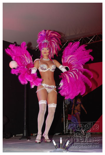 harts_carnival_launch_2013-142