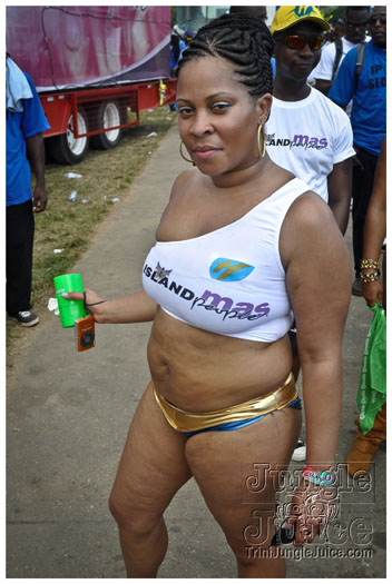 island_people_mas_monday_2012-010