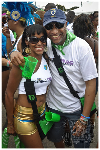 island_people_mas_monday_2012-019