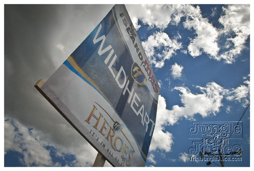 island_people_mas_monday_2012-021