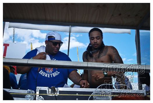 island_people_mas_monday_2012-026