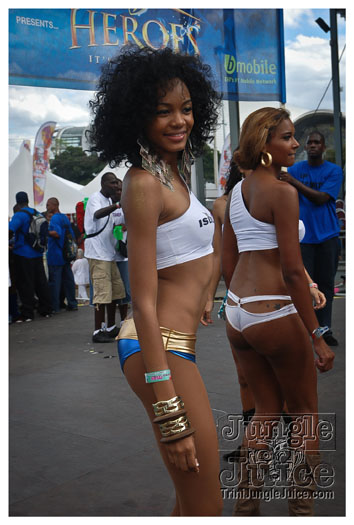island_people_mas_monday_2012-048
