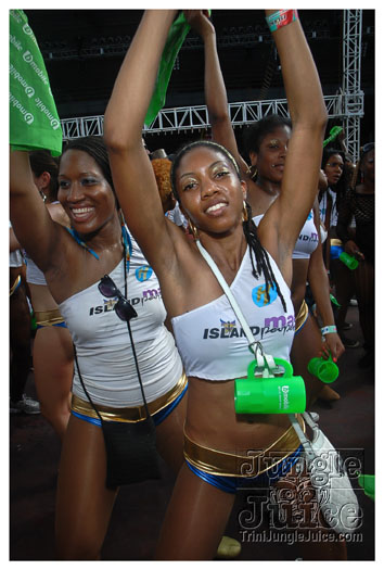 island_people_mas_monday_2012-075