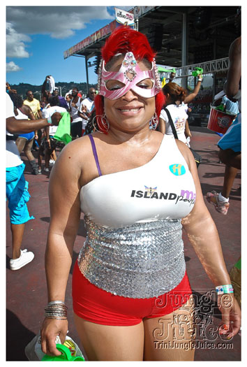island_people_mas_monday_2012-087