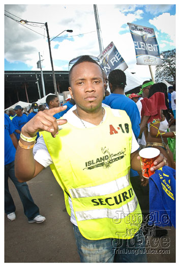 island_people_mas_monday_2012-149