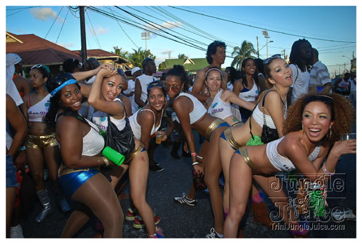 island_people_mas_monday_2012-213