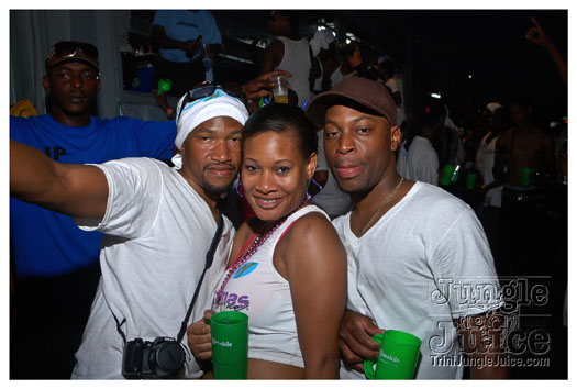 island_people_mas_monday_2012-253