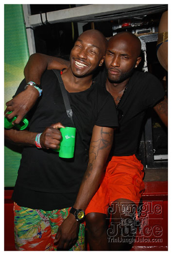 island_people_mas_monday_2012-262