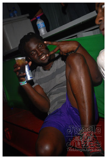 island_people_mas_monday_2012-270