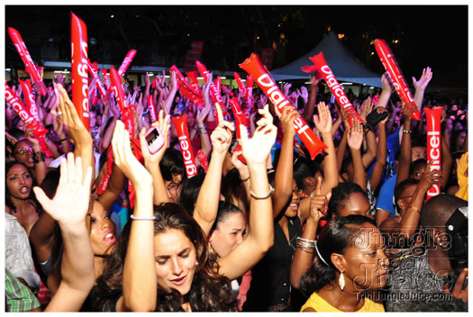 kes_in_concert_2012-026