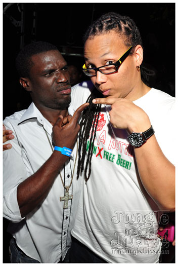 kes_in_concert_2012-046