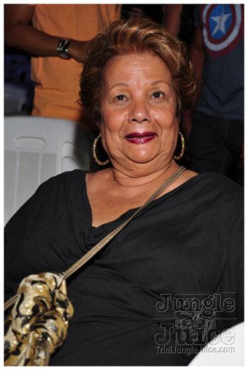 kes_in_concert_2012-070