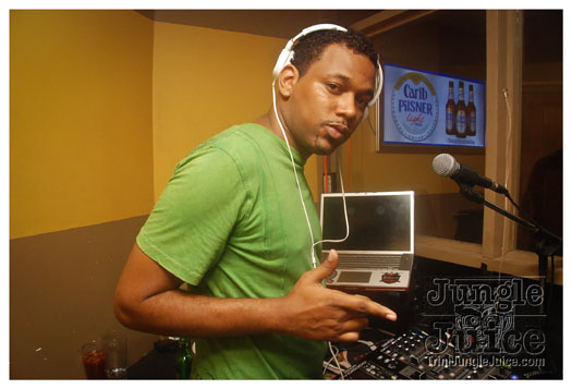 levels_neon_thursdays_lauch_apr5-013