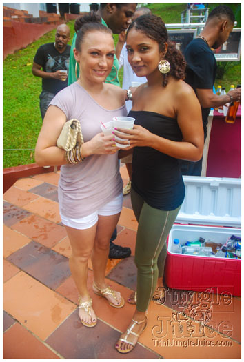 look_cooler_shades_sep23-013