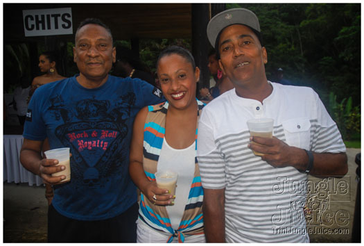 look_cooler_shades_sep23-028