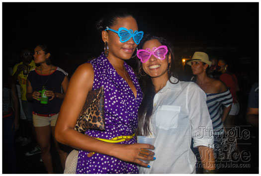 look_cooler_shades_sep23-060