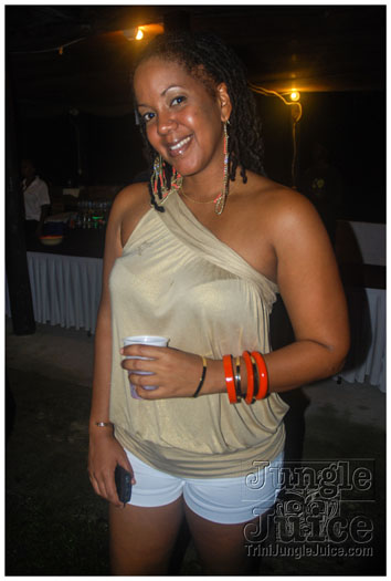 look_cooler_shades_sep23-061