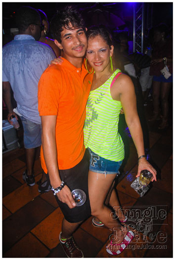 look_cooler_shades_sep23-081