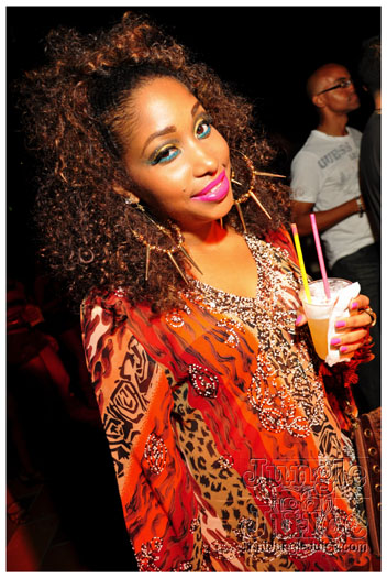 mai_tai_carnival_2012-007