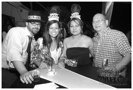 out_with_the_ole_dec31-007