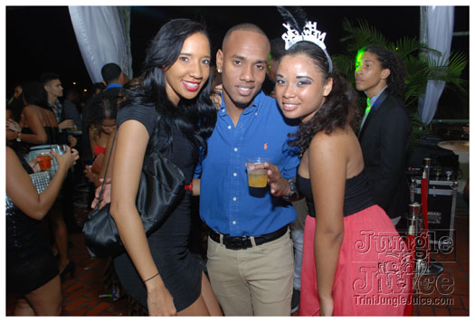 out_with_the_ole_dec31-039