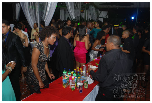 out_with_the_ole_dec31-048