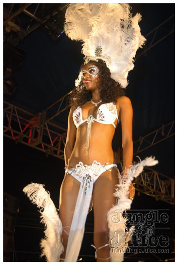 paparazzi_band_launch_2013_jul8-062