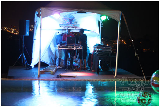 playtime_bunnies_mar31-012