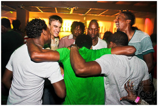 shade_summer_spree_jul28-125