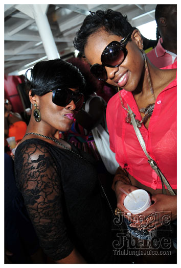 silent_morning_2012-001