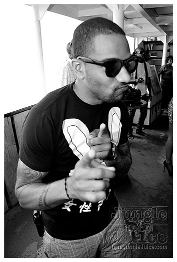 silent_morning_2012-022