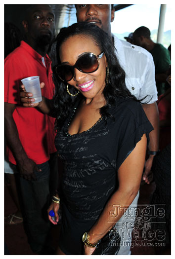 silent_morning_2012-084