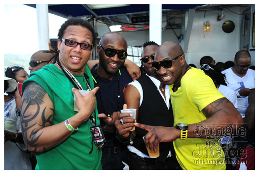 silent_morning_2012-113